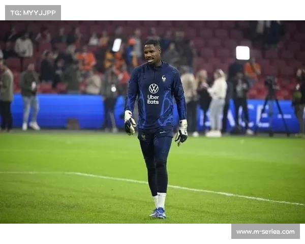 迈尼昂扑救单刀后怒吼，米兰防线零封关键